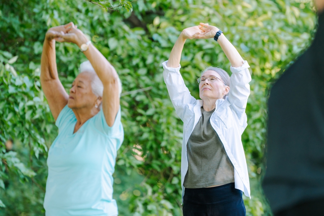 Shen Dao clients performing martial arts outside