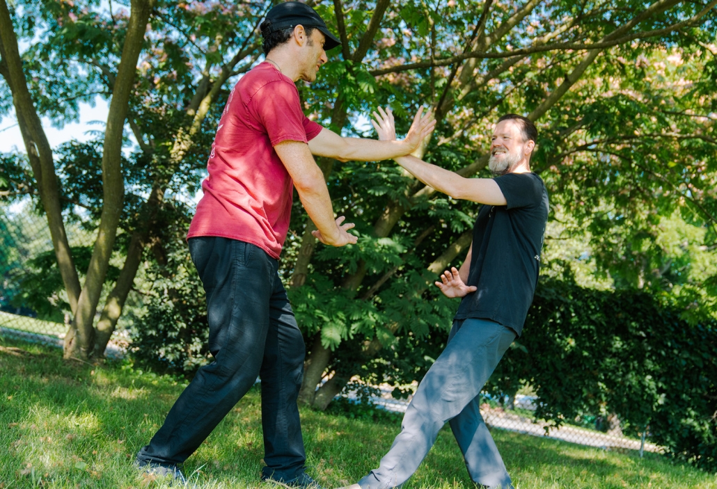 client practicing xingyiquan